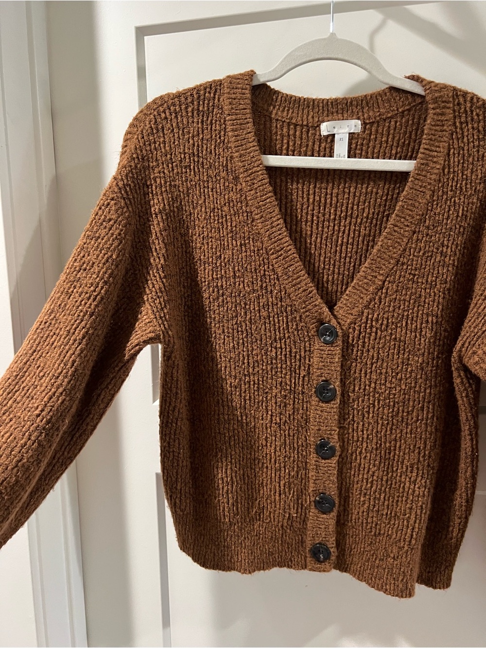 Leith Cozy Ribbed Button-Front Cardigan Sweater - Picture 3 of 5